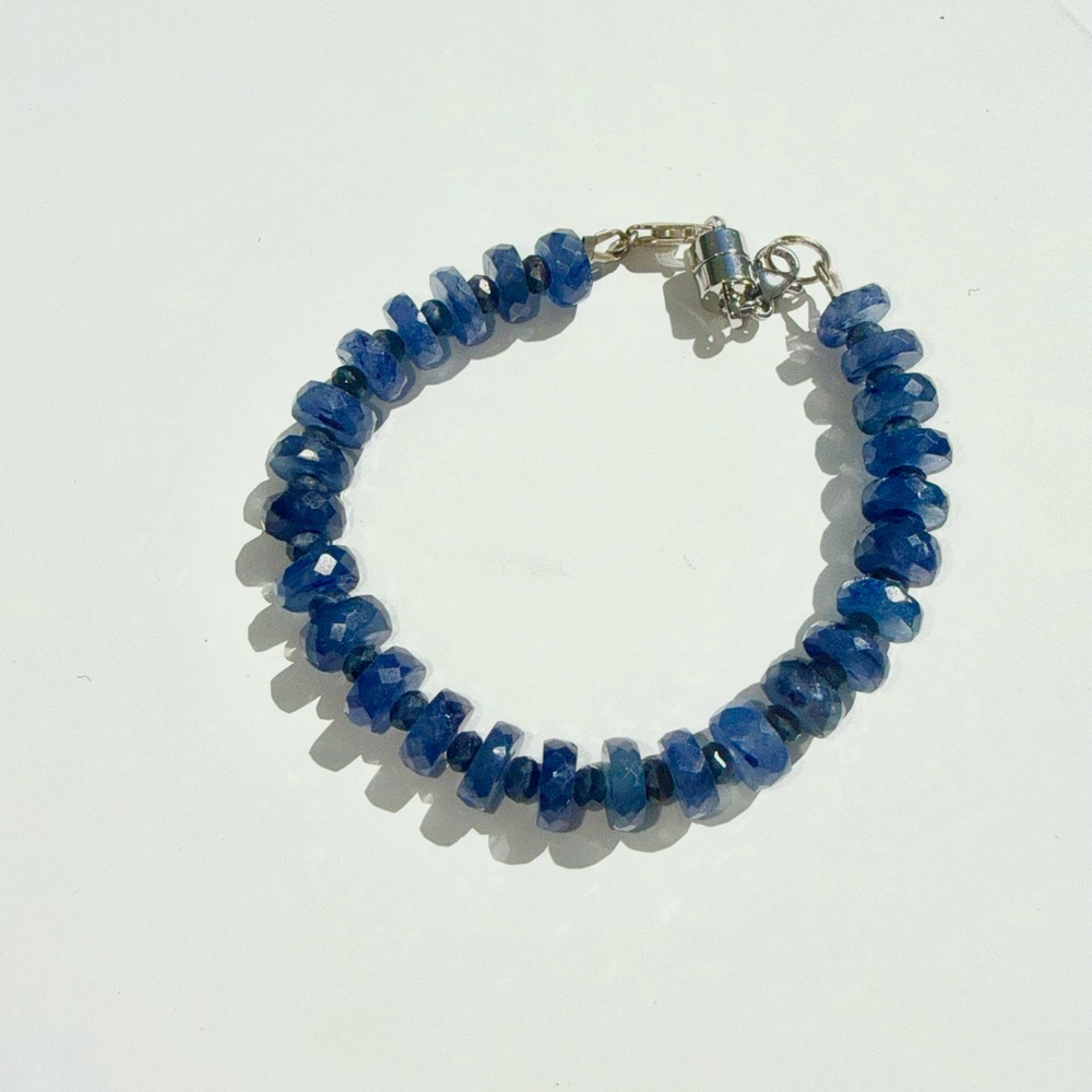 Blue Sapphire Rondelle Bracelet - Picture 3 of 8